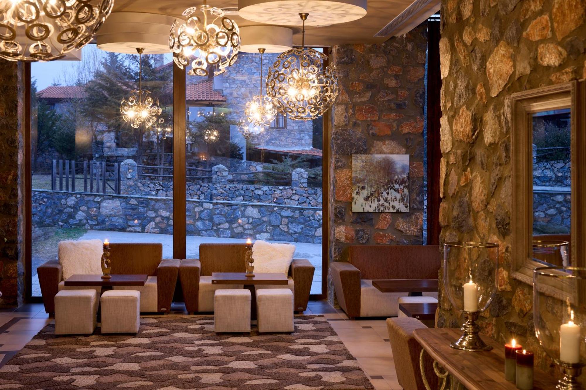 Domotel Neve Mountain Resort 팔라이오스 아기오스 아타나시오스 외부 사진